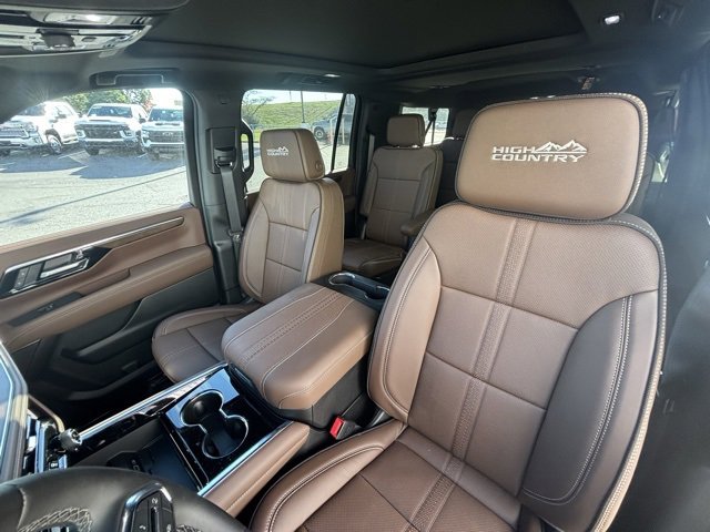 New 2026 Chevrolet Suburban High Country w/ Sun And Tow Package image 4