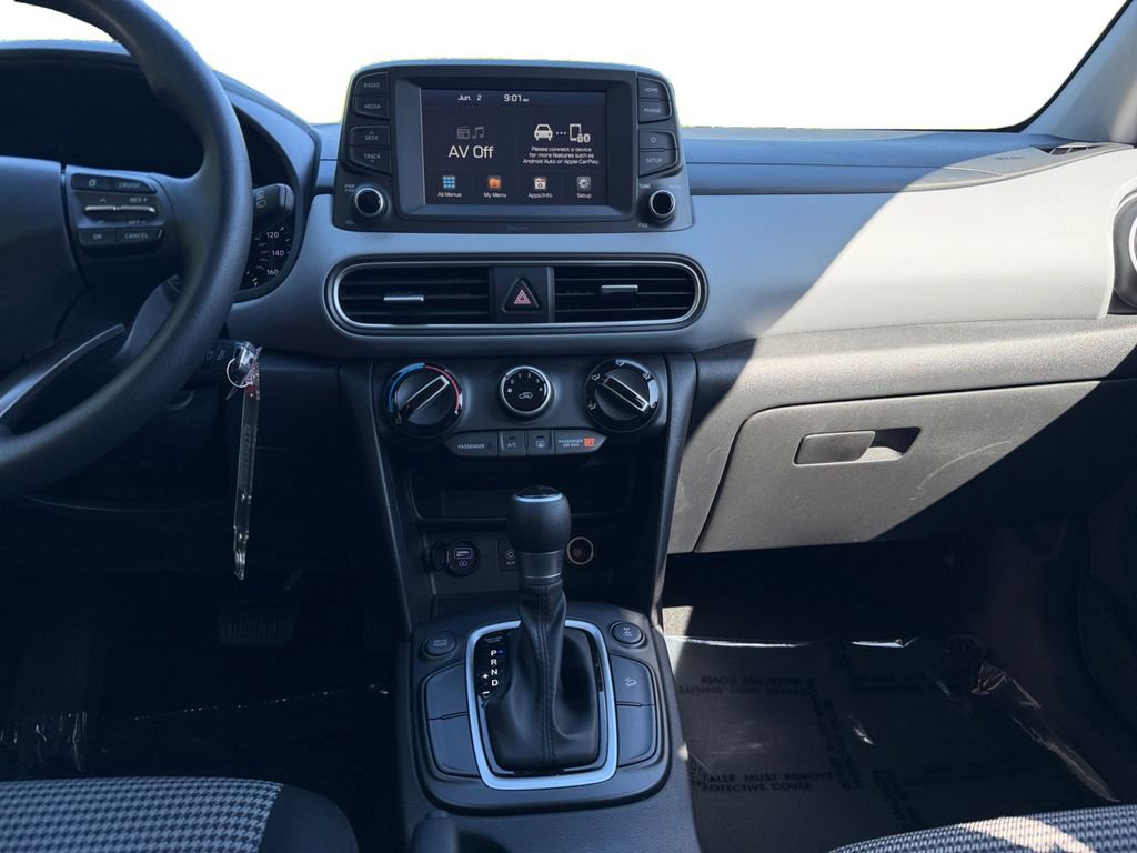 Used 2020 Hyundai Kona SE AWD/4WD image 11