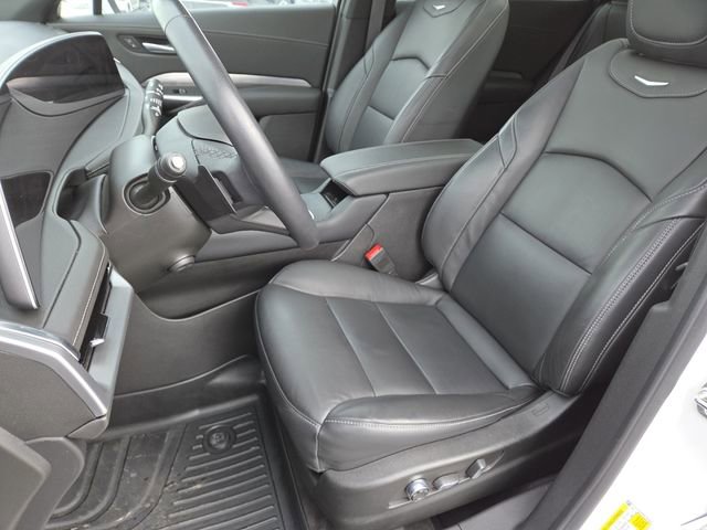 Used 2024 Cadillac XT4 Premium Luxury w/ Technology Package image 35