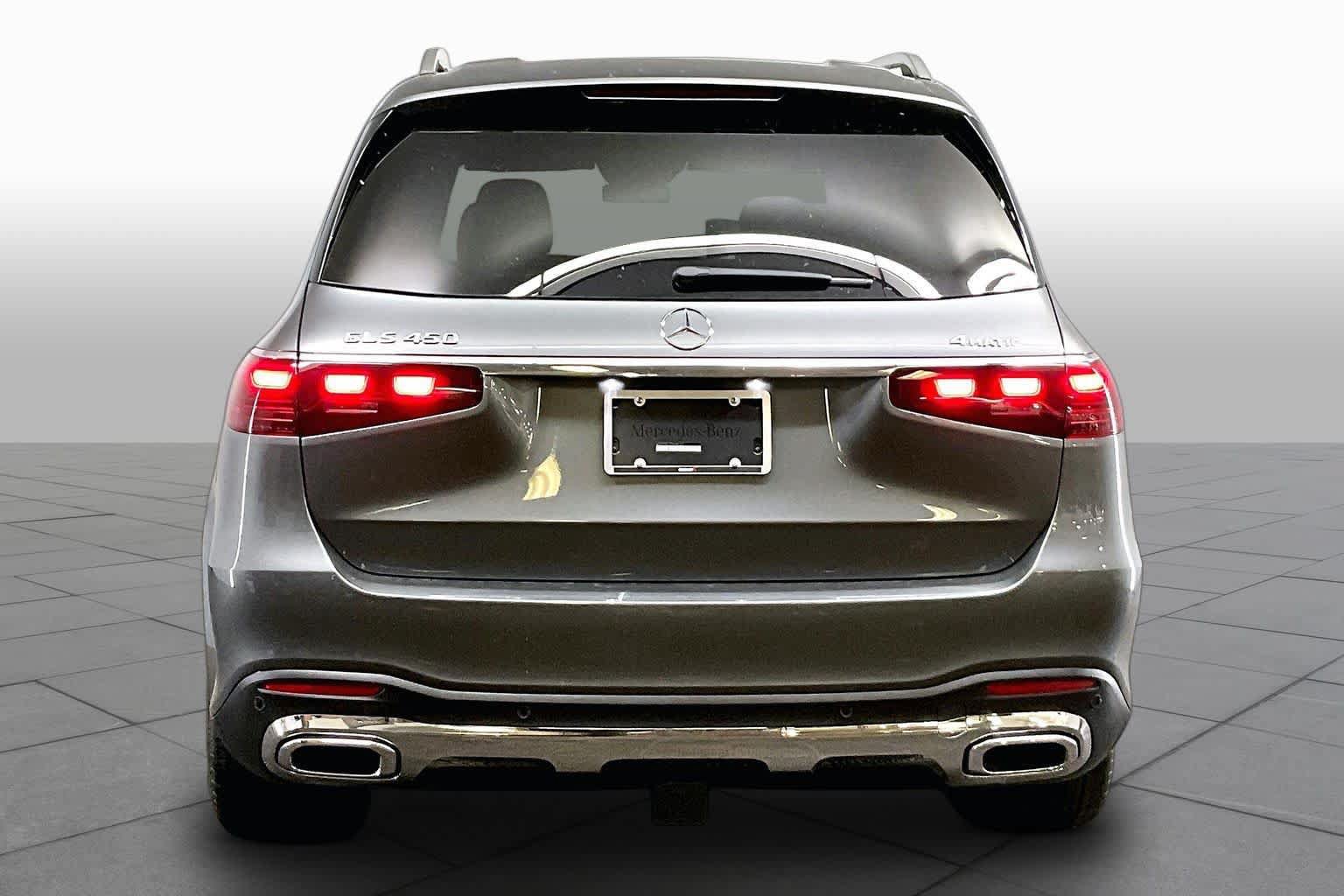 New 2026 Mercedes-Benz GLS 450 4MATIC image 5