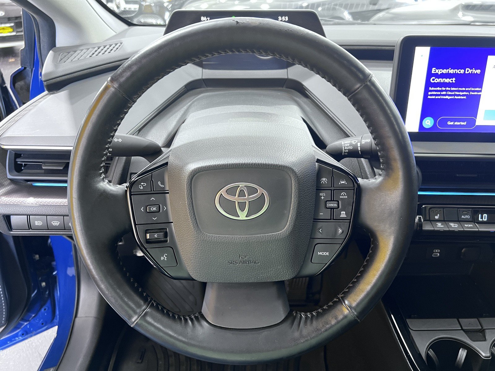 Used 2024 Toyota Prius XLE FWD image 11