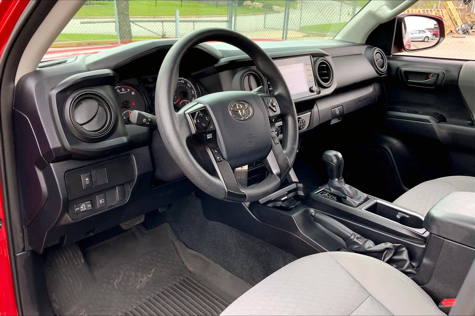 Used 2020 Toyota Tacoma SR w/ SR Convenience Package RWD image 16