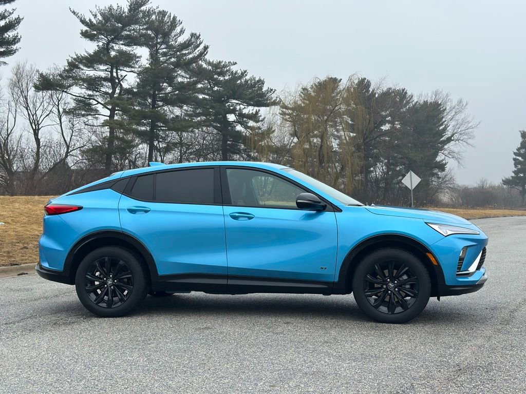 Used 2025 Buick Envista Sport Touring w/ Convenience I Package image 8