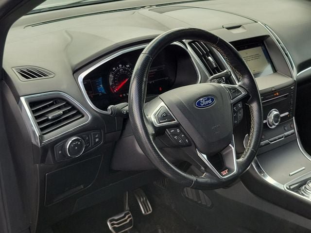 Used 2019 Ford Edge ST w/ Equipment Group 401A AWD/4WD image 11