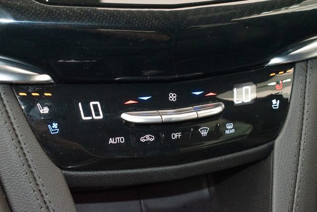 Used 2023 Cadillac XT6 Sport w/ LPO, Floor Liner Package AWD/4WD image 35
