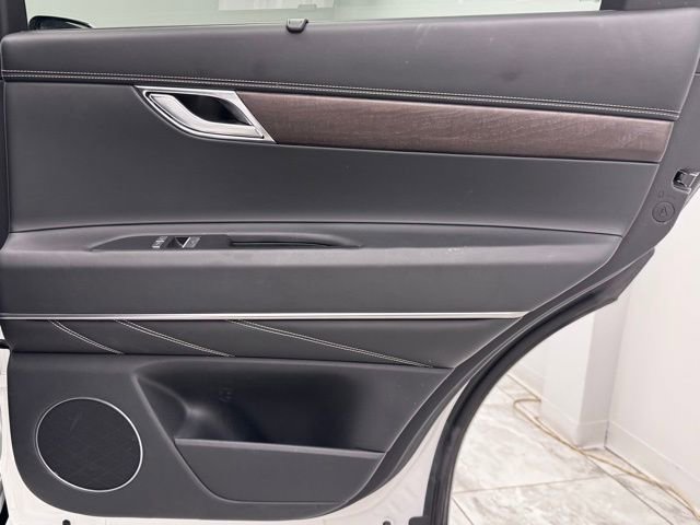 Used 2024 Genesis GV80 3.5T image 34