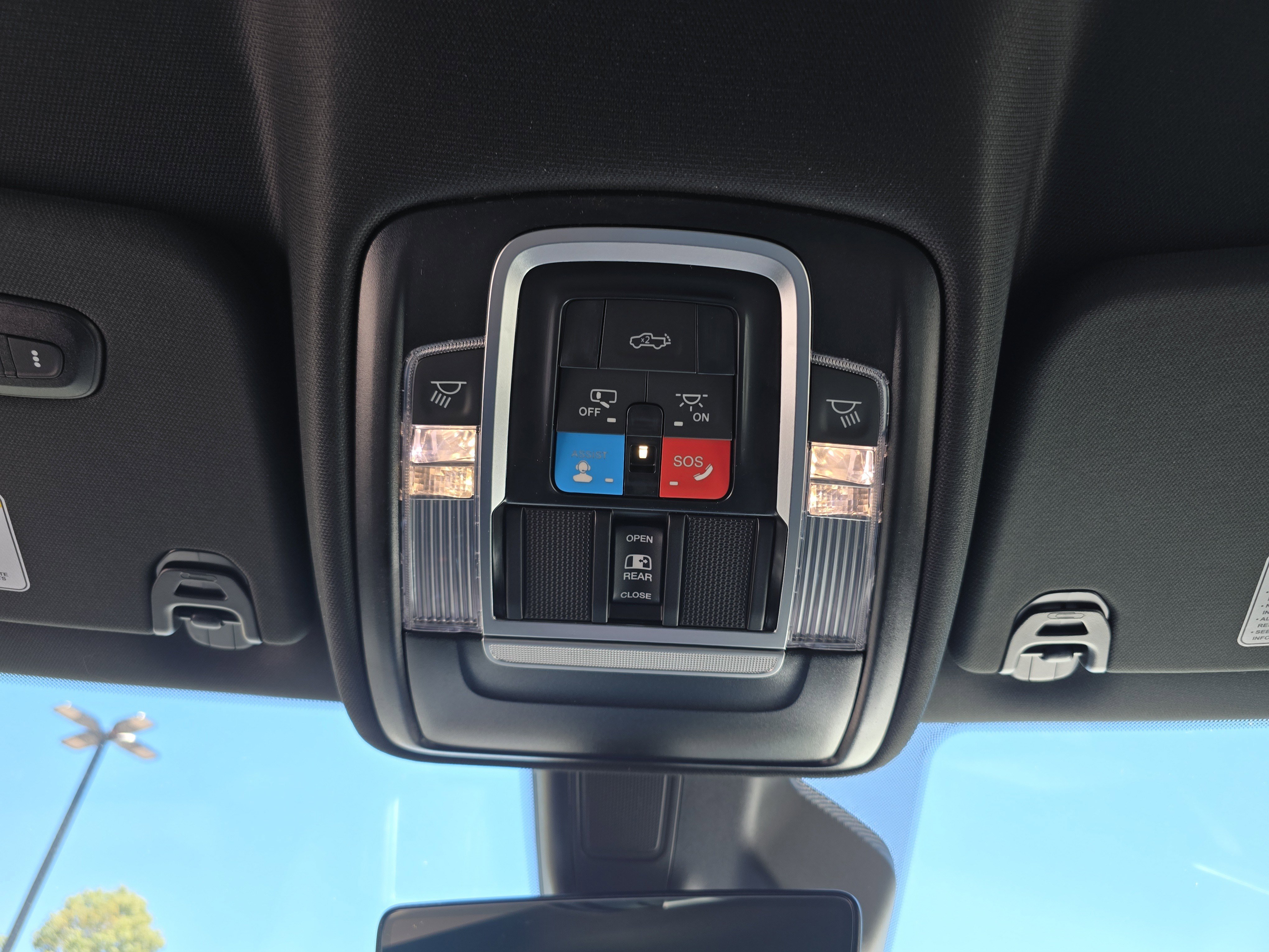 New 2025 RAM 1500 Big Horn image 25