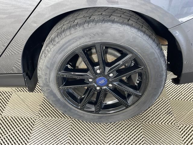 Used 2017 Ford Focus SE FWD image 15