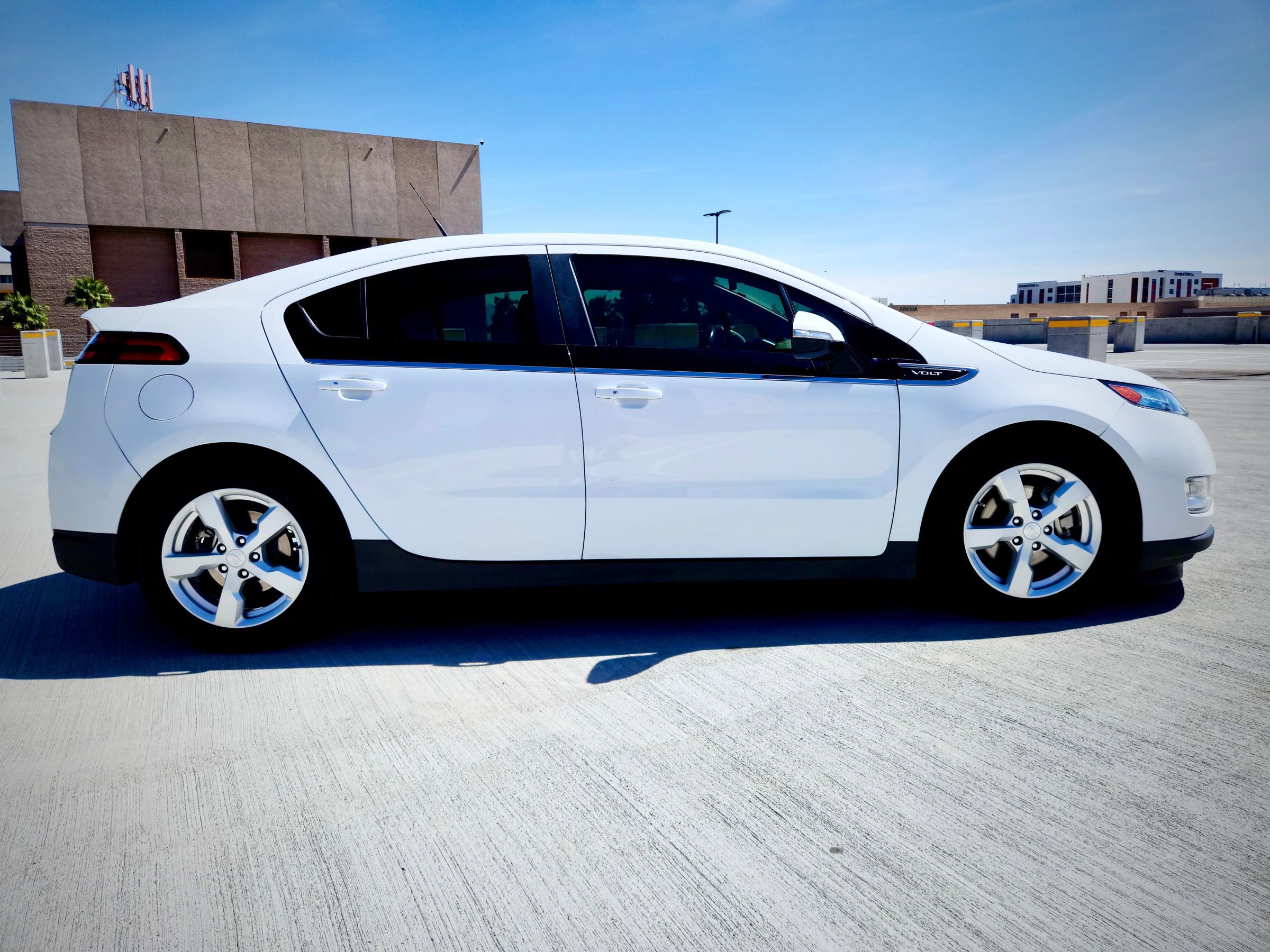Used 2013 Chevrolet Volt Premium w/ Premium Trim Package image 8