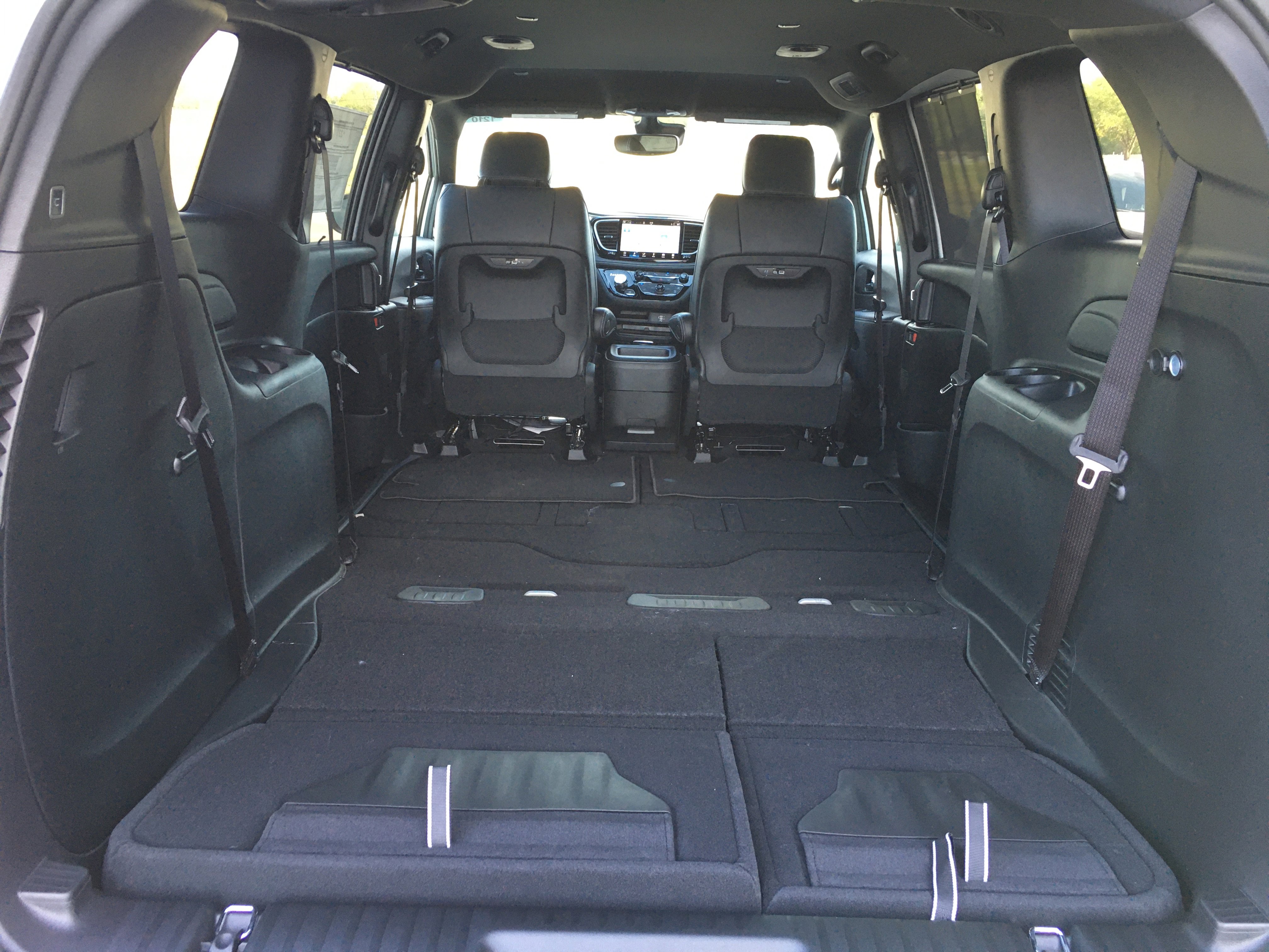 New 2026 Chrysler Pacifica Select w/ S Appearance Package image 29