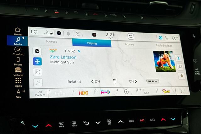 New 2026 Jeep Grand Cherokee Altitude image 15