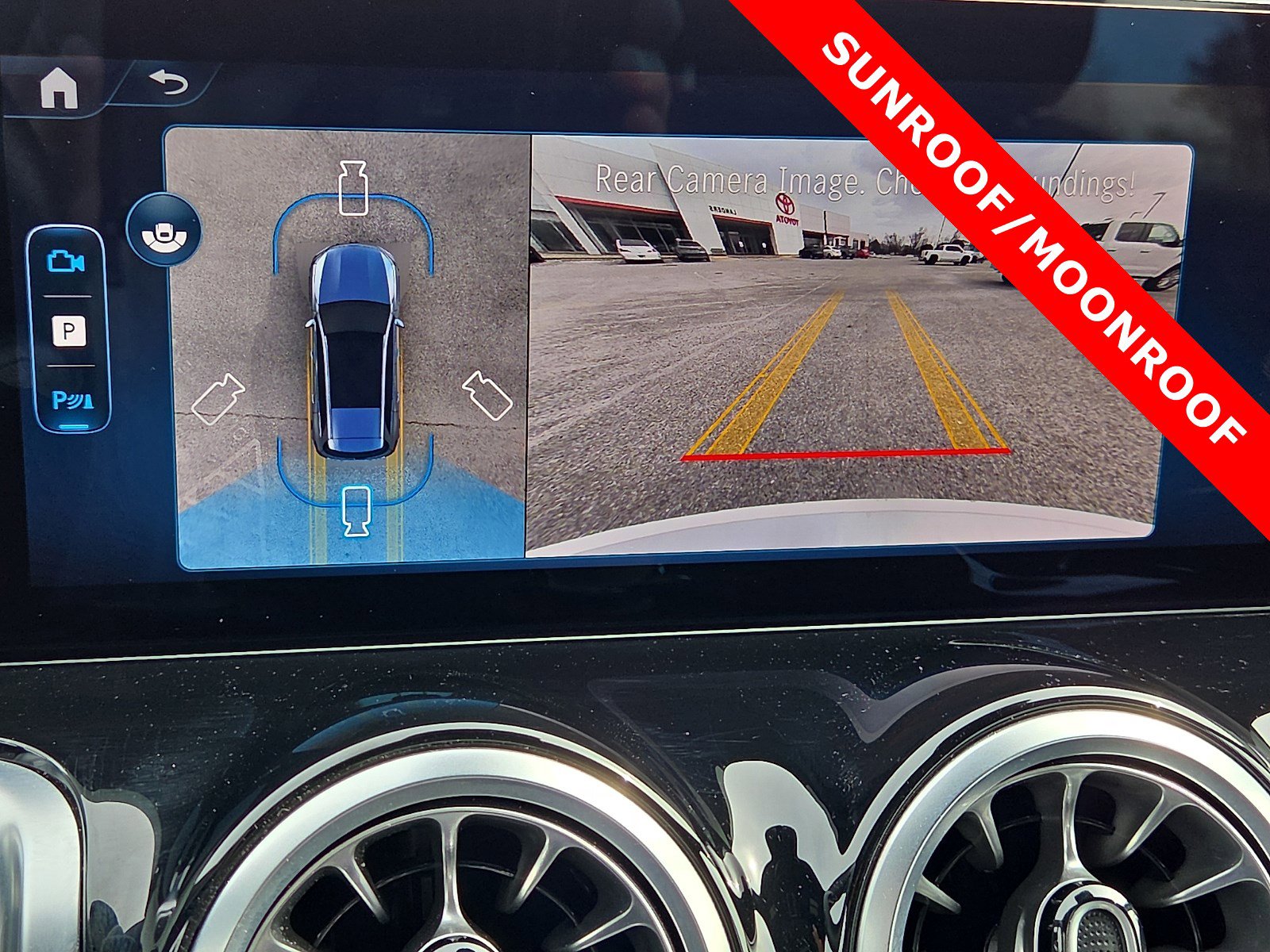 Used 2025 Mercedes-Benz GLB 35 AMG 4MATIC image 18