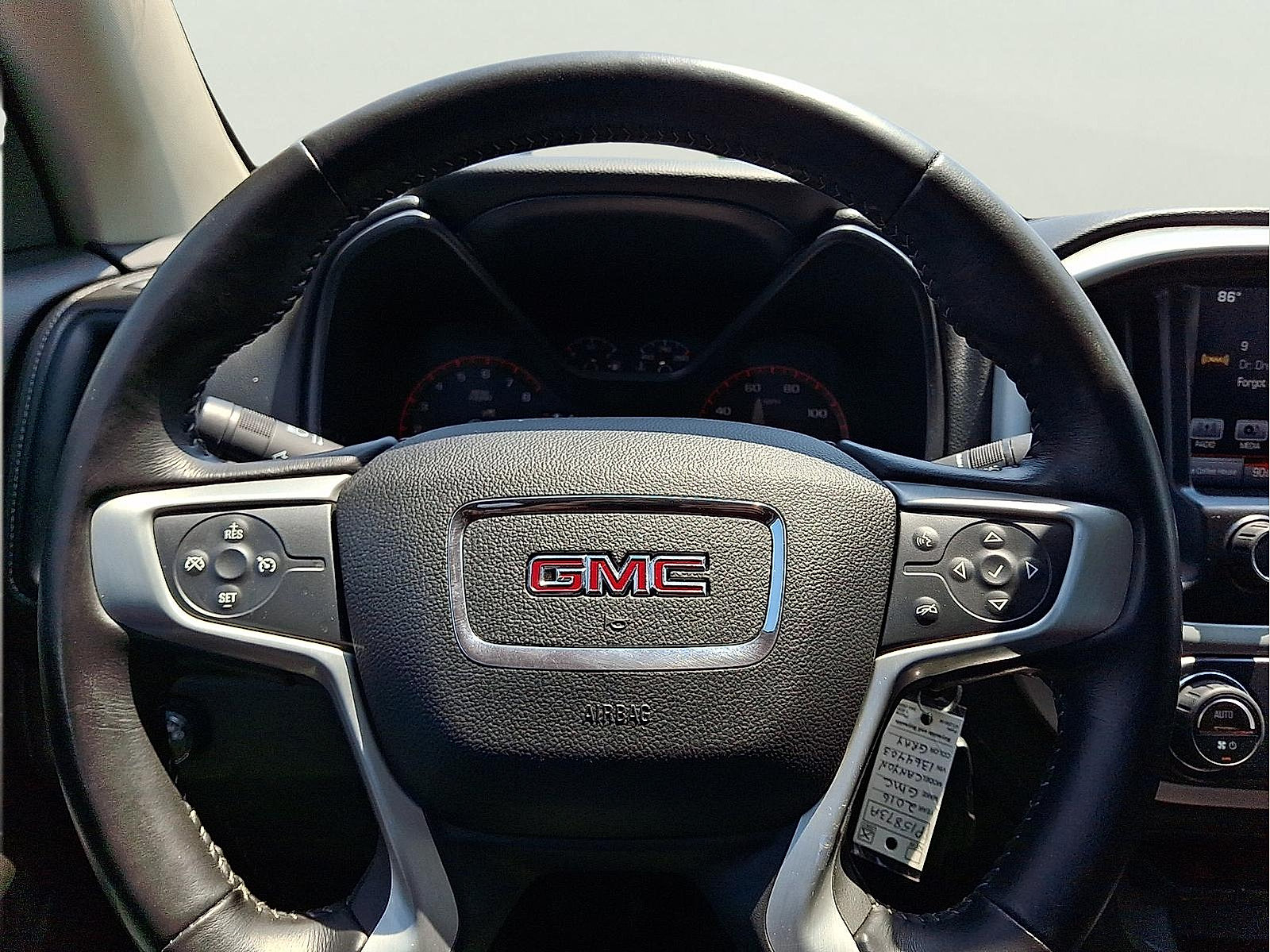 Used 2016 GMC Canyon SLE w/ SLE Convenience Package RWD image 18