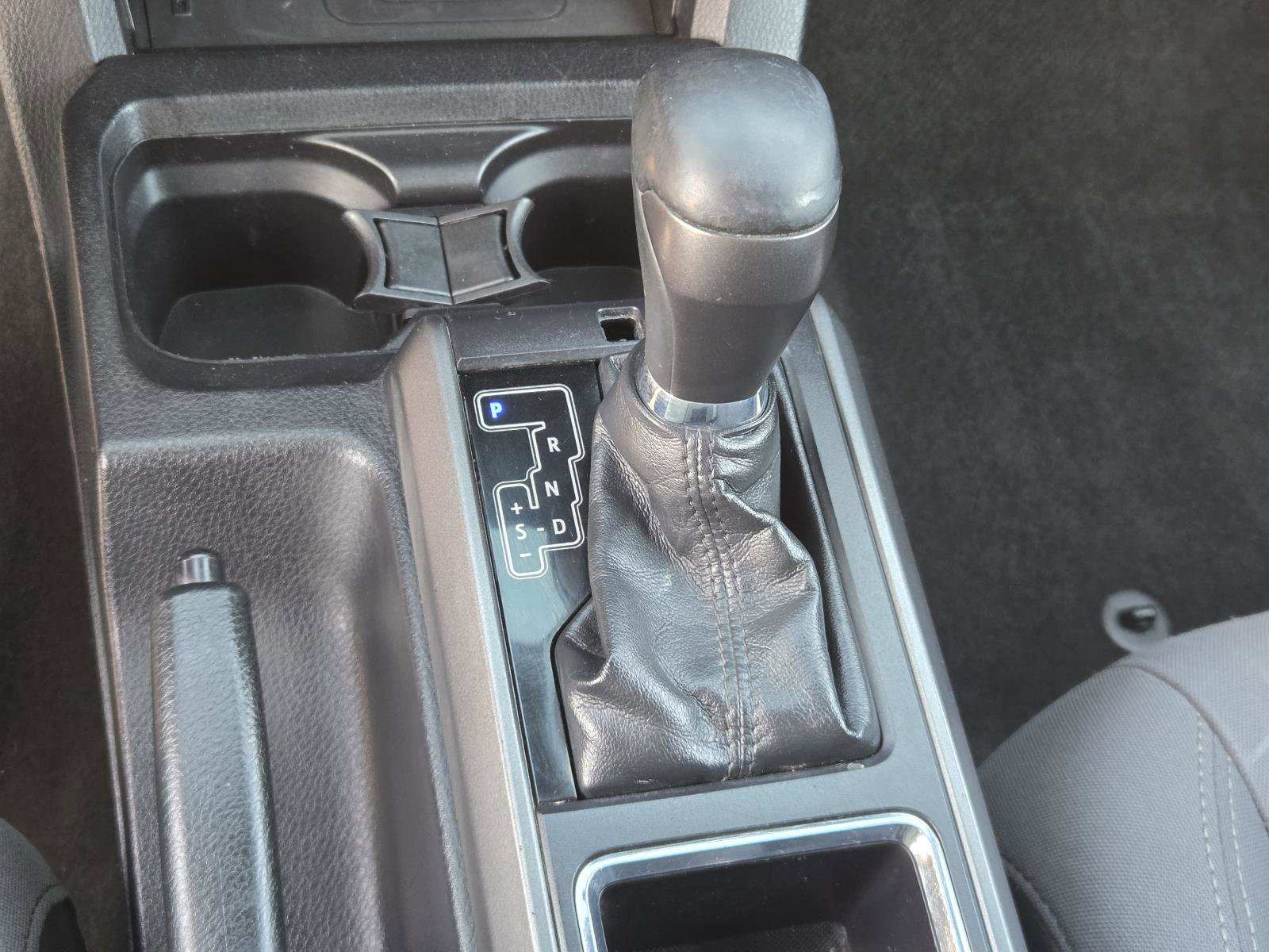 Used 2019 Toyota Tacoma TRD Off-Road w/ Technology Package RWD image 14