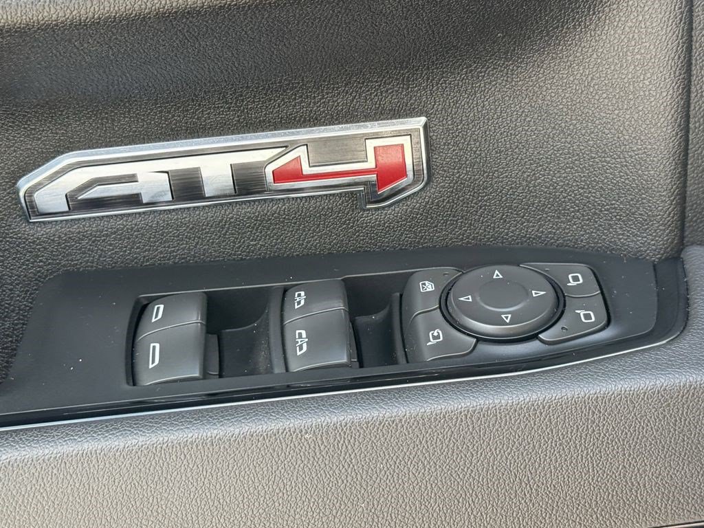 Used 2025 GMC Sierra 1500 AT4 AWD/4WD image 26