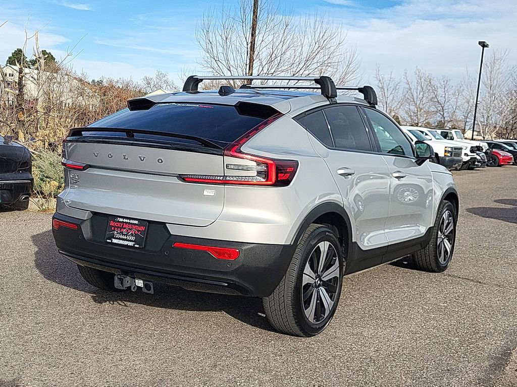 Used 2023 Volvo C40 Recharge Core image 4