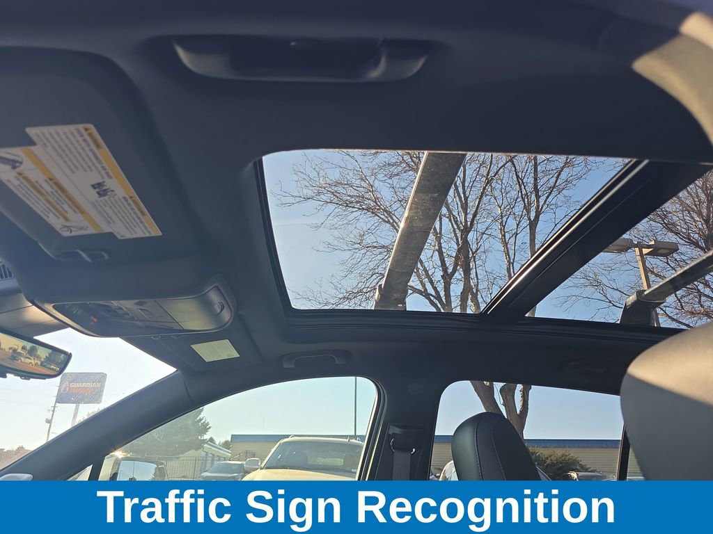 Used 2024 Cadillac XT4 Sport image 22