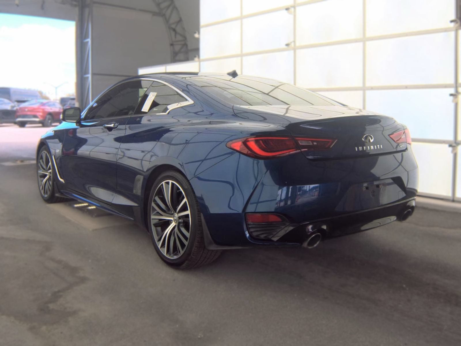 Used 2017 INFINITI Q60 3.0t w/ Premium Plus Package 3.0T RWD image 2