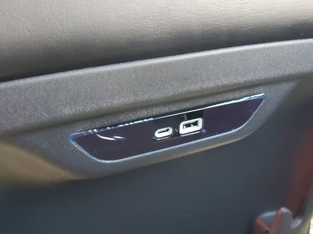 Certified 2026 Chrysler Pacifica Limited w/ S Appearance Package FWD image 27