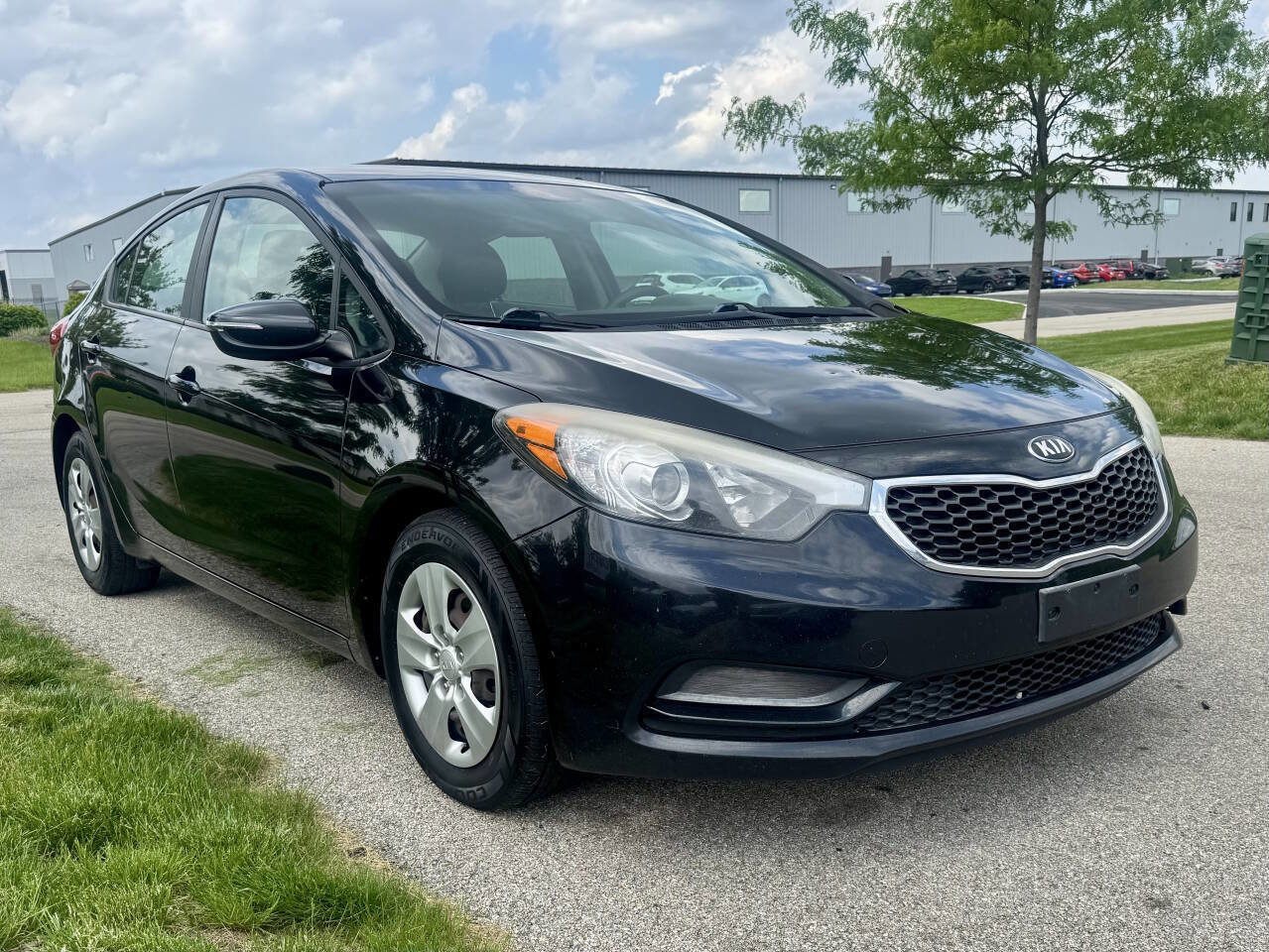 Used 2015 Kia Forte LX w/ Popular Package image 4