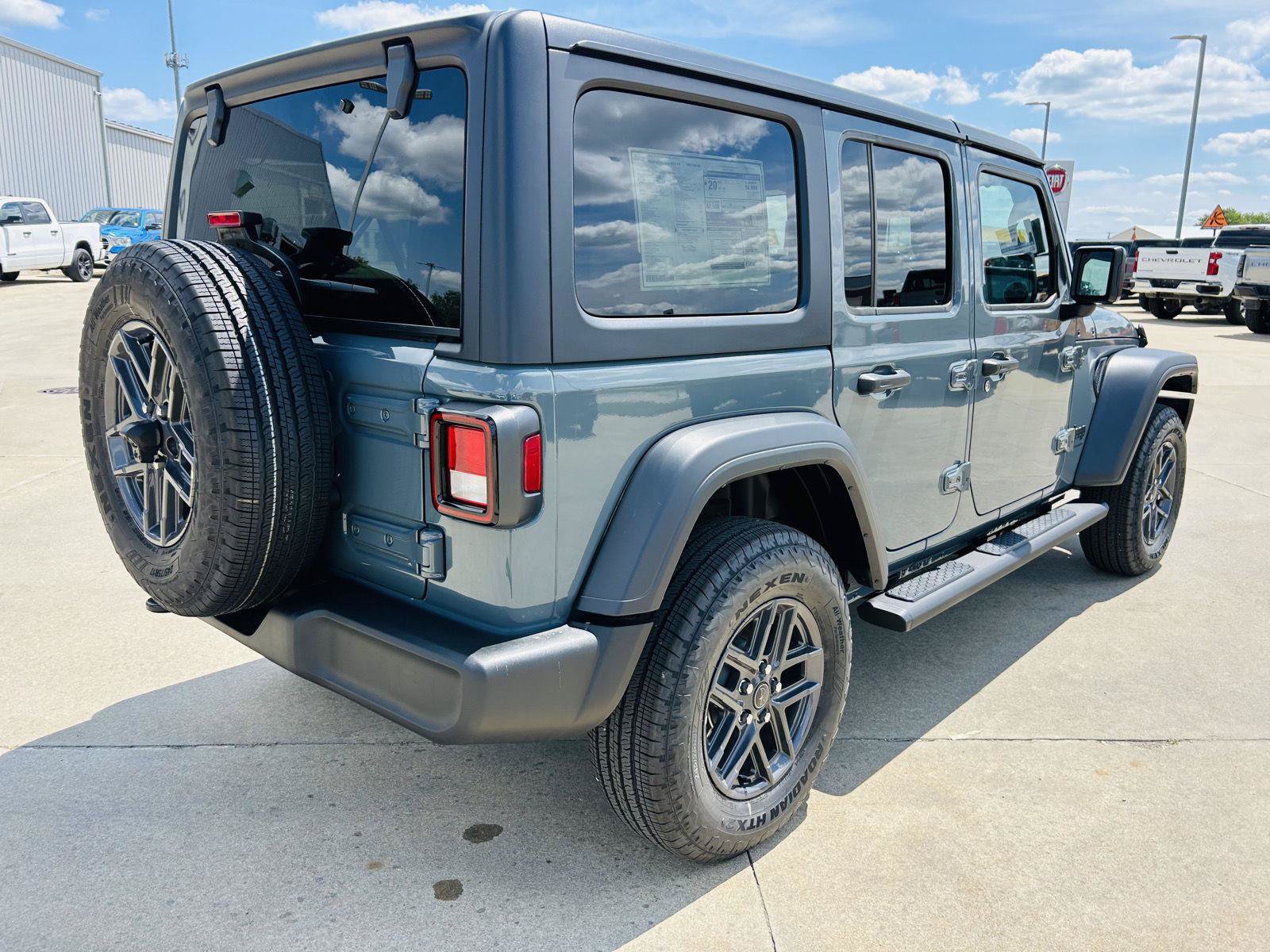 New 2026 Jeep Wrangler Unlimited Sport AWD/4WD image 35