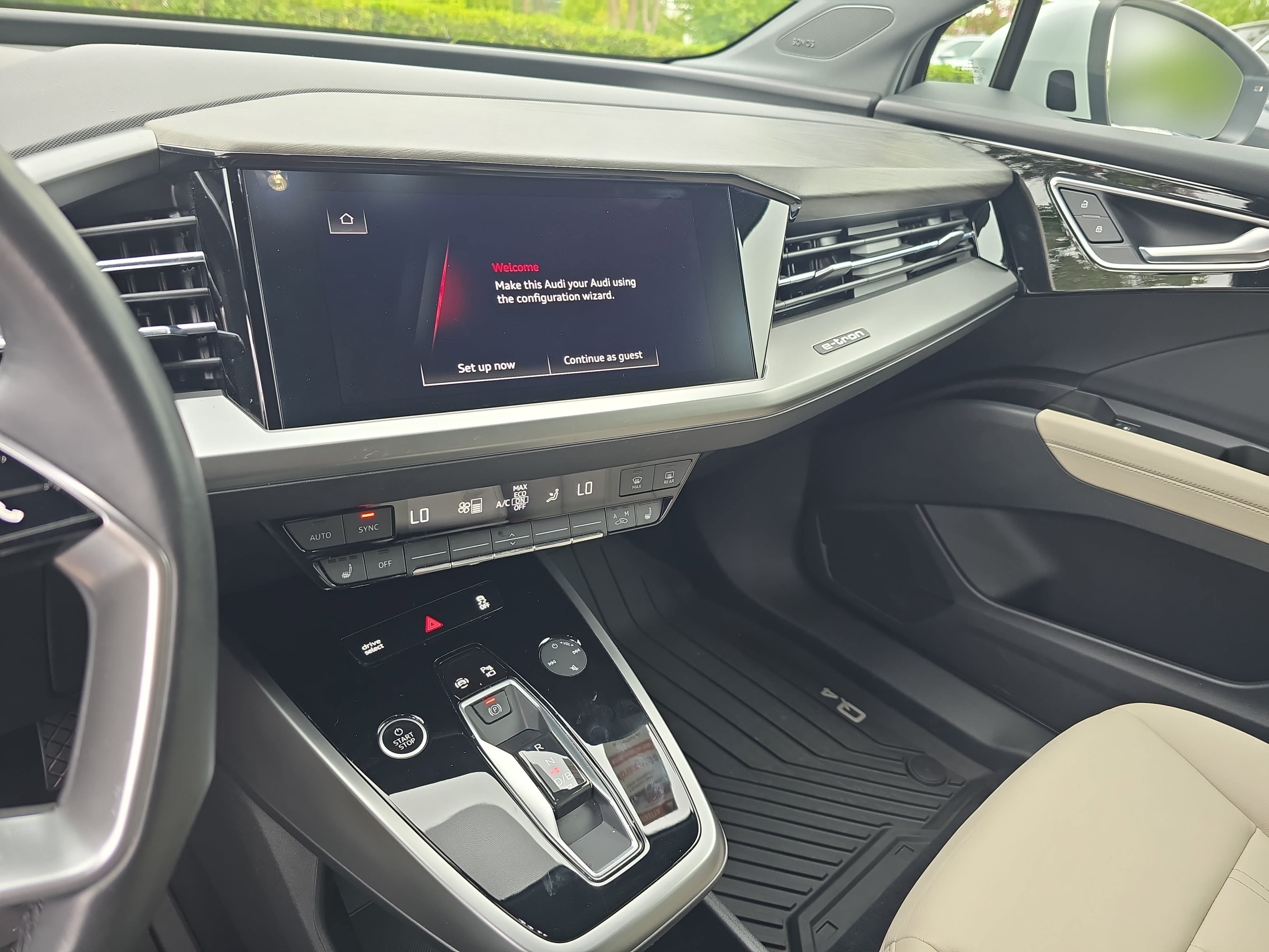 Used 2022 Audi Q4 e-tron Prestige AWD/4WD image 20