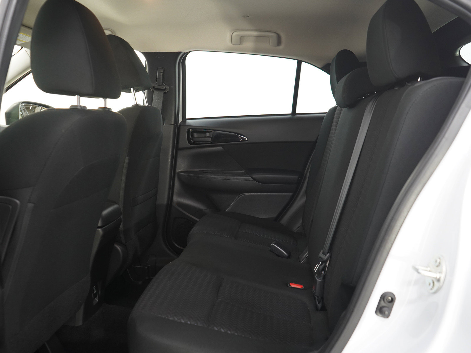 Used 2023 Mitsubishi Eclipse Cross LE AWD/4WD image 14