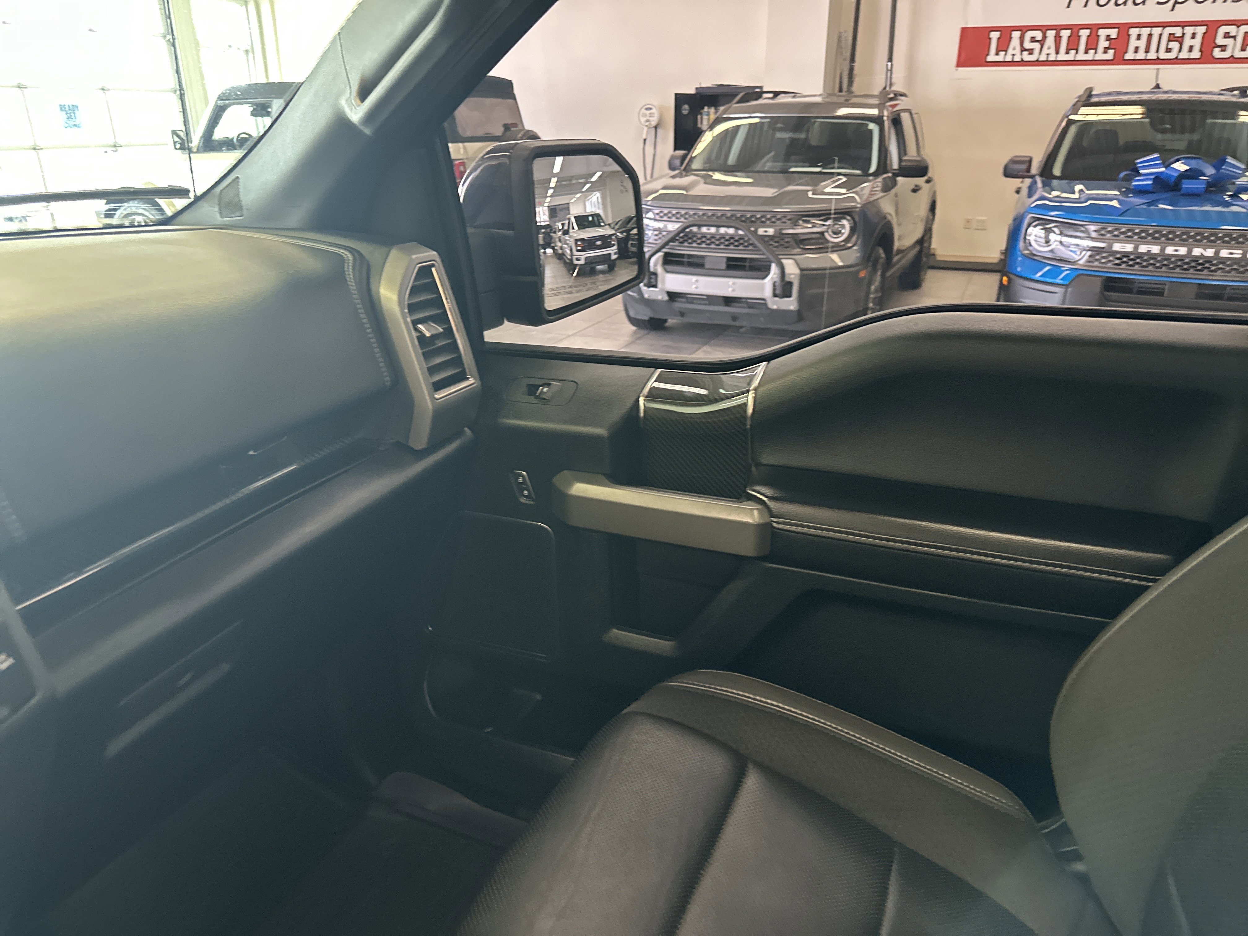 Used 2019 Ford F150 Raptor w/ Equipment Group 802A Luxury AWD/4WD image 26