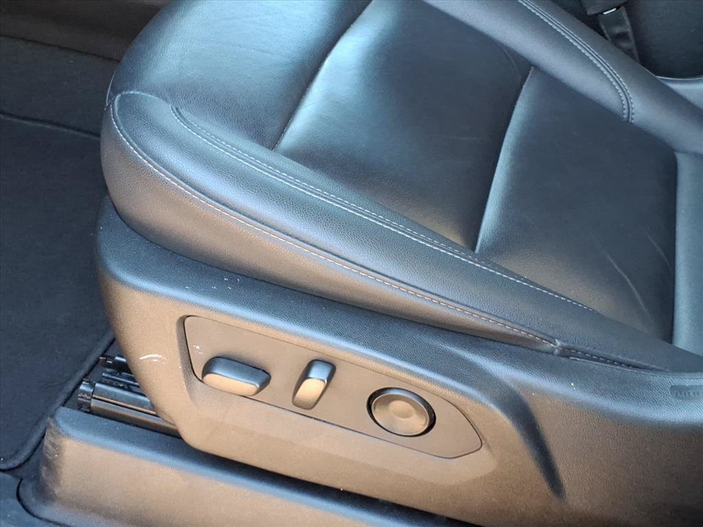 Used 2024 Chevrolet Tahoe LT AWD/4WD image 21