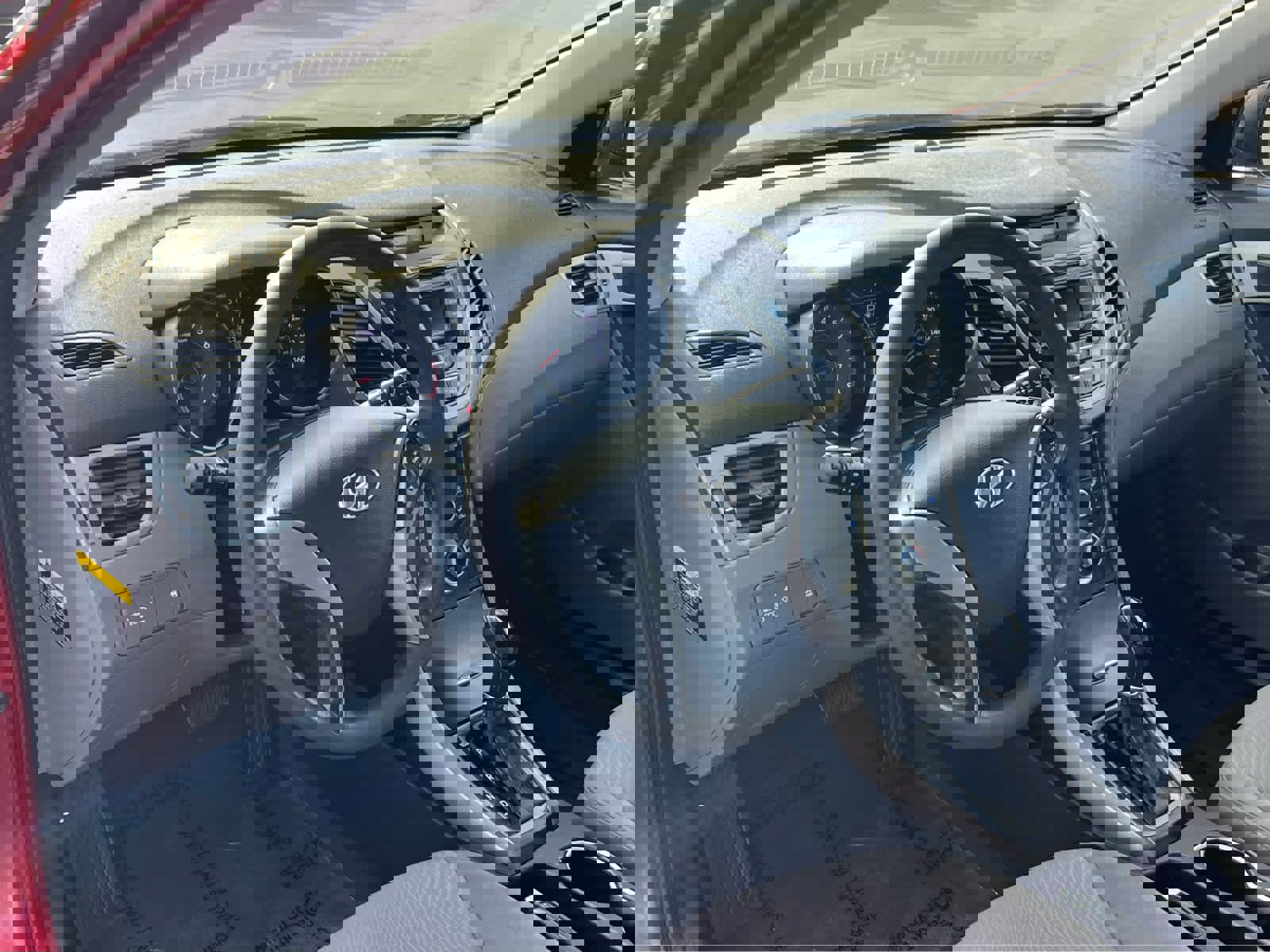 Used 2016 Hyundai Elantra SE image 28