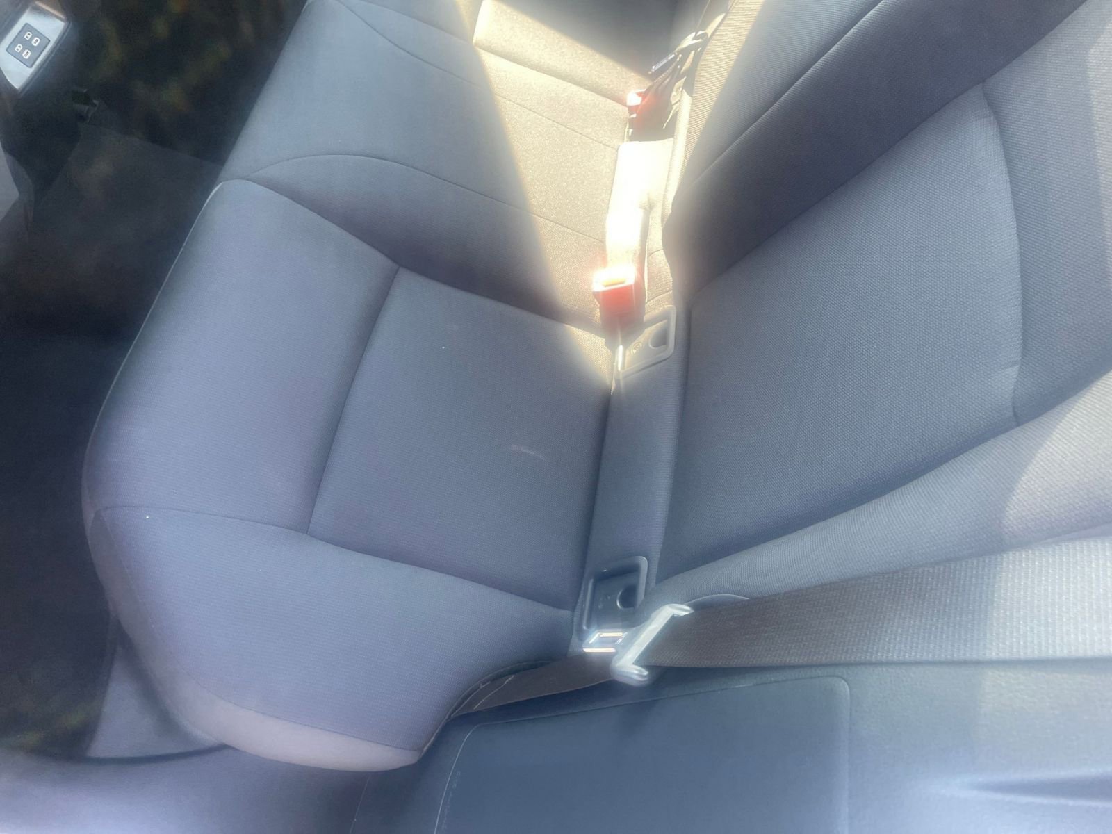 Used 2025 Toyota Corolla LE image 38