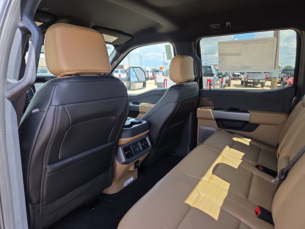 New 2026 Ford F250 Lariat w/ Black Appearance Package AWD/4WD image 16