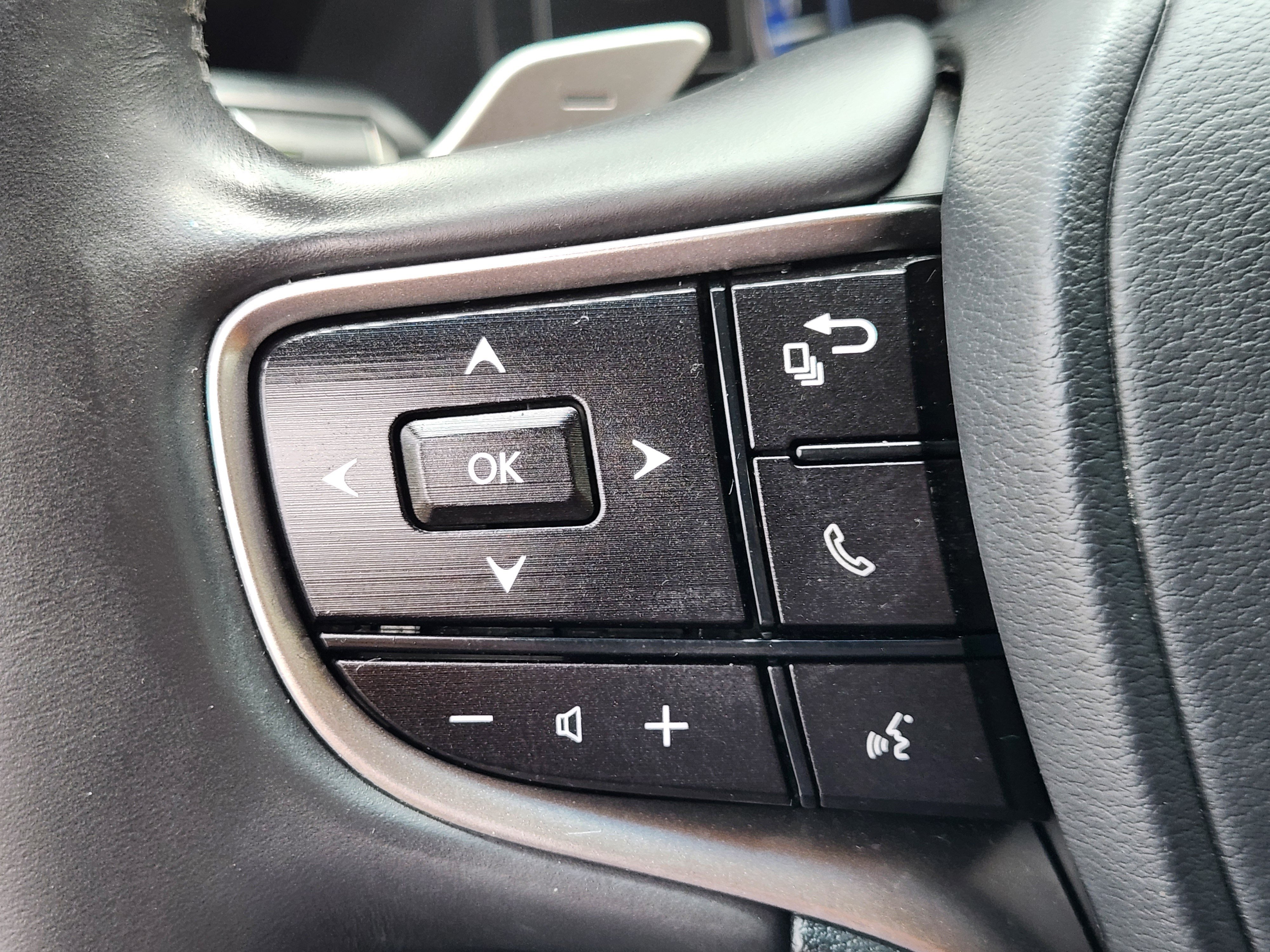 Used 2024 Lexus ES 350 w/ Premium Package FWD image 23