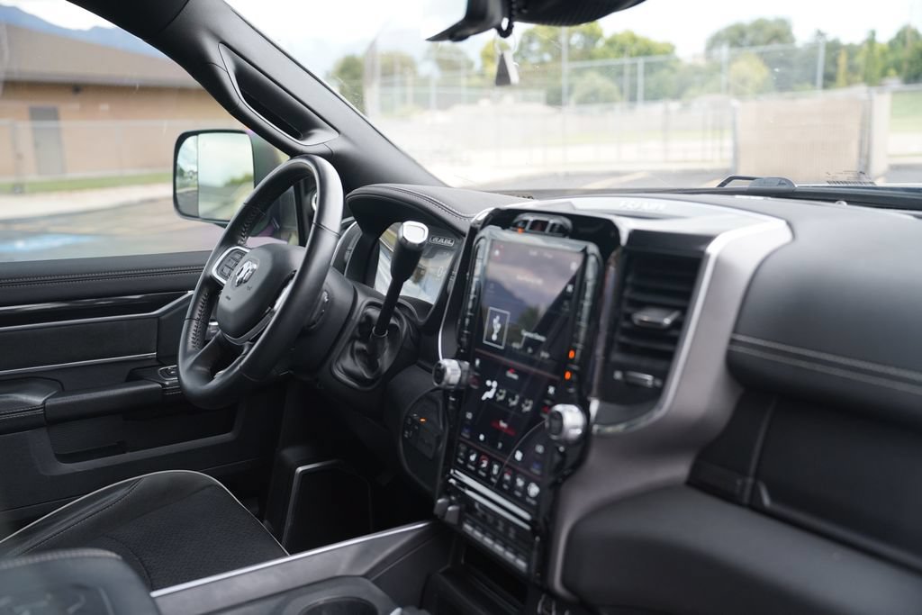 Used 2021 RAM 3500 Laramie AWD/4WD image 15