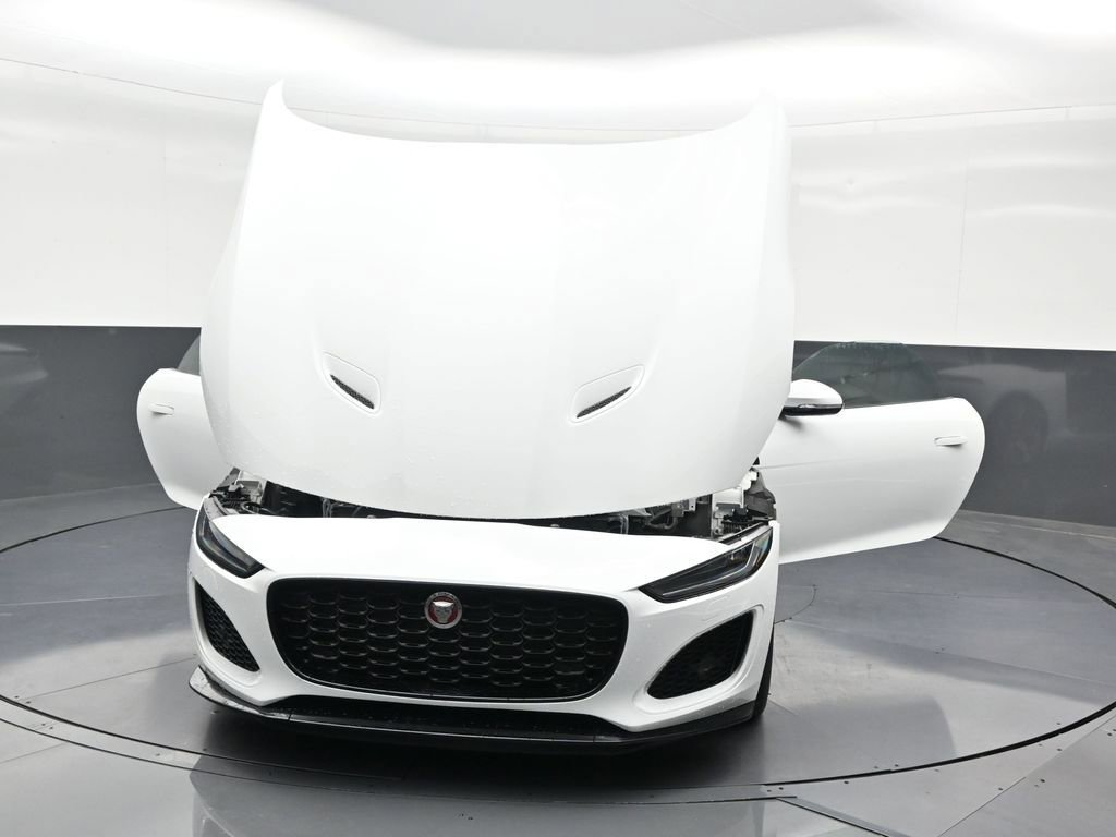 Used 2023 Jaguar F-TYPE Convertible image 34
