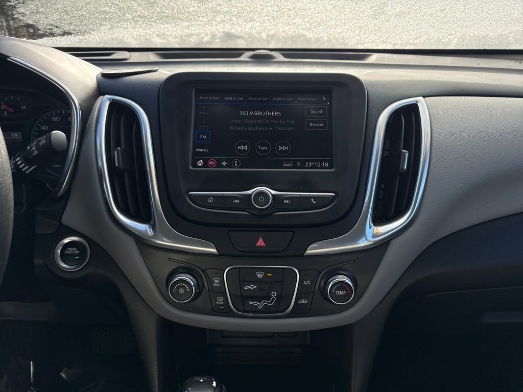 Used 2021 Chevrolet Equinox LS image 17