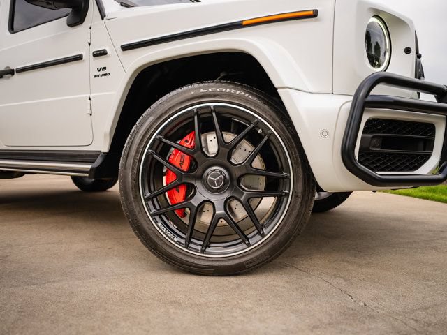 Certified 2021 Mercedes-Benz G 63 AMG 4MATIC image 3