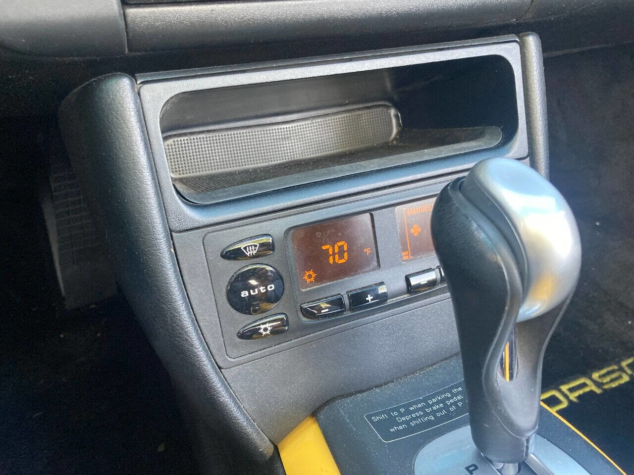 Used 2001 Porsche 911 Carrera image 17