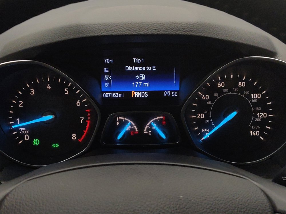 Used 2017 Ford Escape Titanium image 23