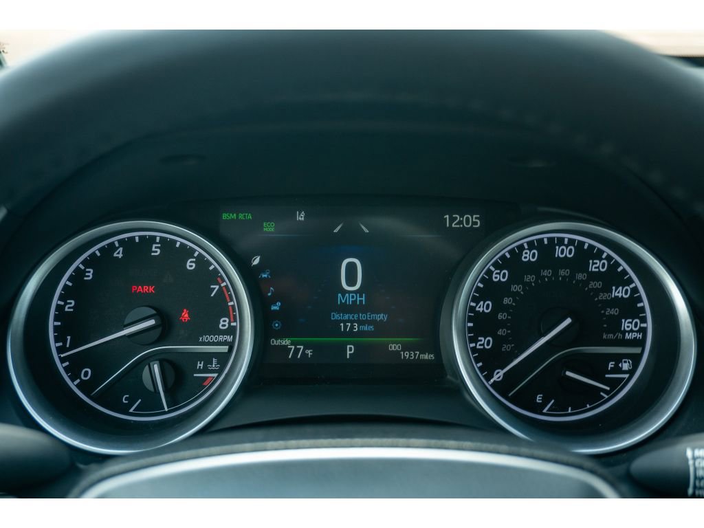 Used 2023 Toyota Camry XLE FWD image 21