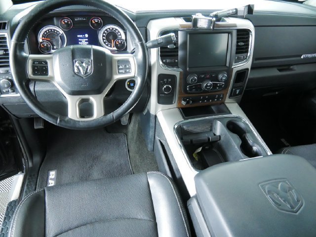Used 2017 RAM 2500 Laramie AWD/4WD image 4