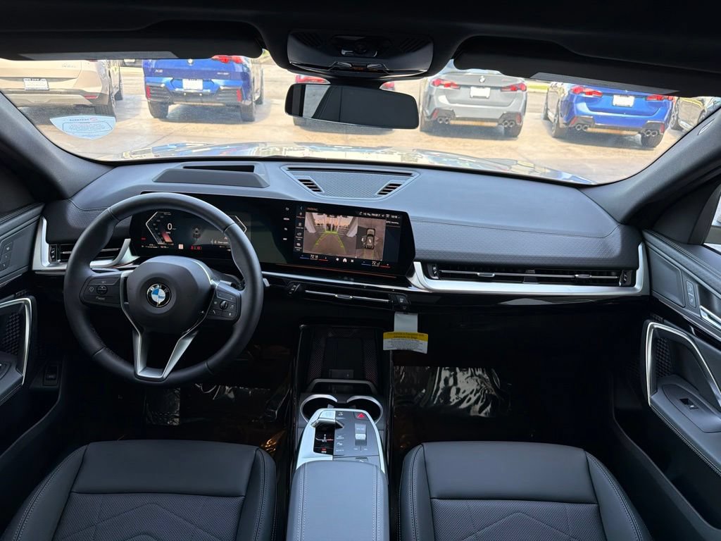 New 2026 BMW X2 xDrive28i w/ Technology Package AWD/4WD image 14