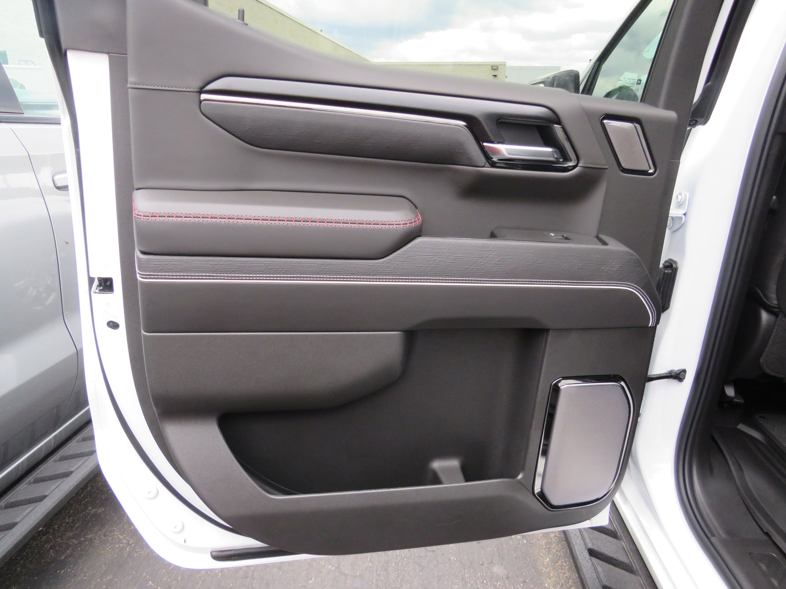 New 2026 GMC Sierra 1500 AT4X AWD/4WD image 11