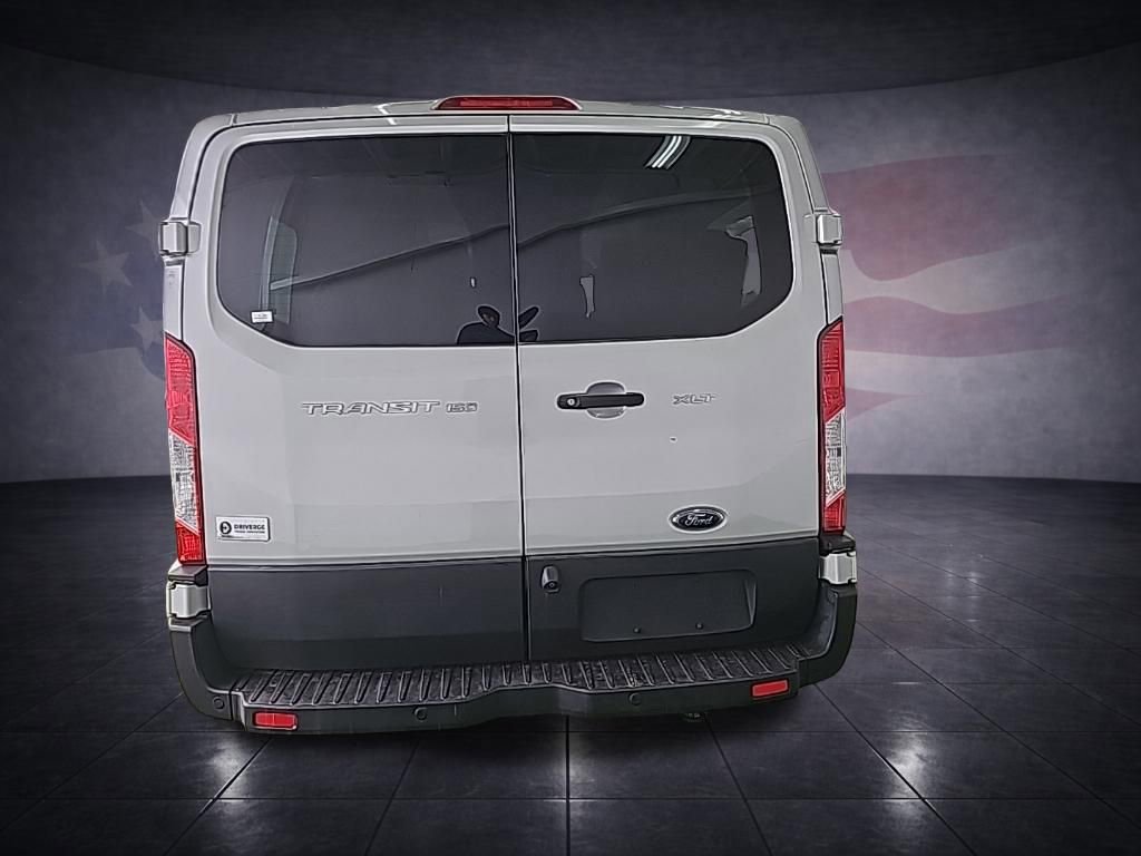 Used 2019 Ford Transit 150 XLT image 4