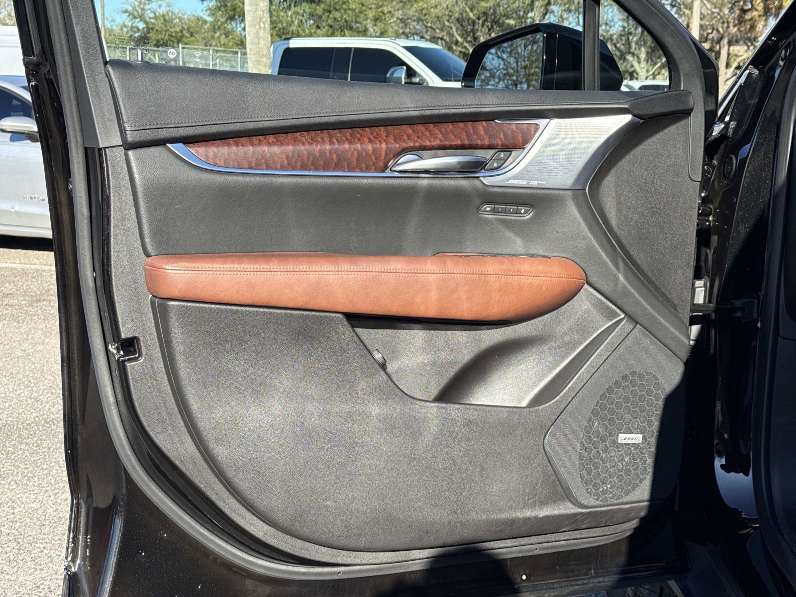 Used 2024 Cadillac XT5 Premium Luxury image 19