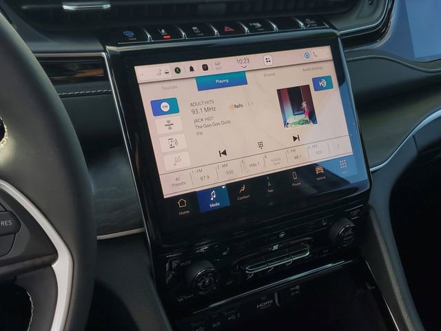 Used 2022 Jeep Grand Cherokee Limited 4xe image 26