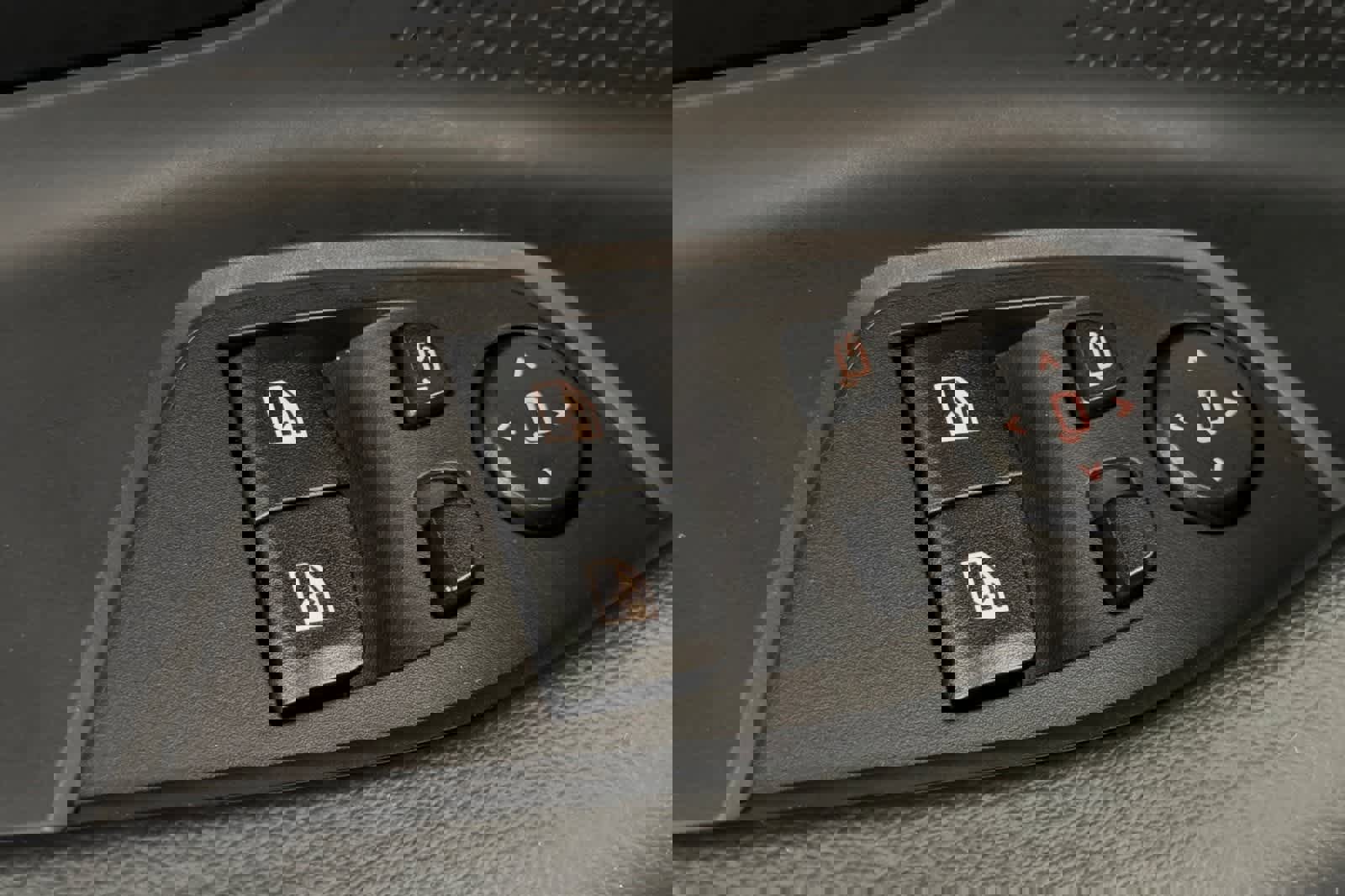 Used 2023 BMW 230i Coupe w/ M Sport Package image 13