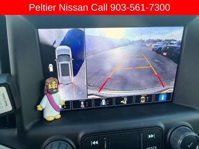 Used 2024 GMC Terrain SLT w/ Tech Package FWD image 18