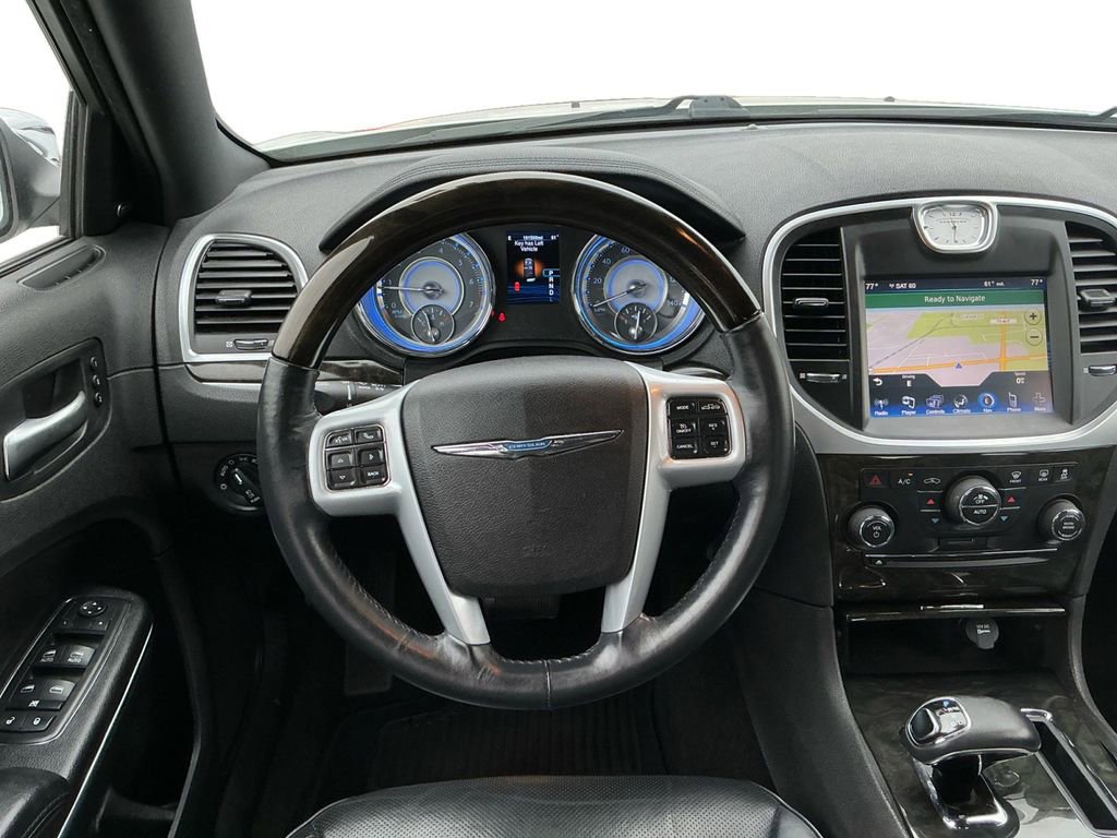 Used 2013 Chrysler 300 C w/ Light Group image 18