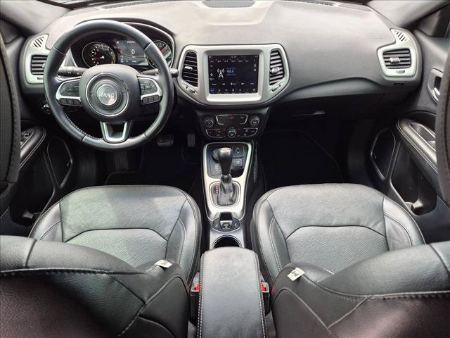 Used 2021 Jeep Compass Latitude w/ Sun and Sound Group AWD/4WD image 18